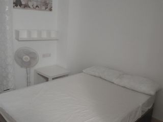 Lloguer Pis a Carrer de la blanqueria 16. Estudio pequeño para una persona en blanquerias