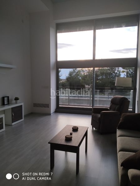 Foto 2b042b64-80d5-4d86-8561-d4a8256e6ffa. Local comercial a calle andarella 2 a Barrio de la Luz Xirivella