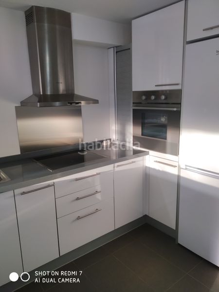 Foto e6ee3da6-8c7e-4589-930c-48b6597046a9. Local comercial a calle andarella 2 a Barrio de la Luz Xirivella