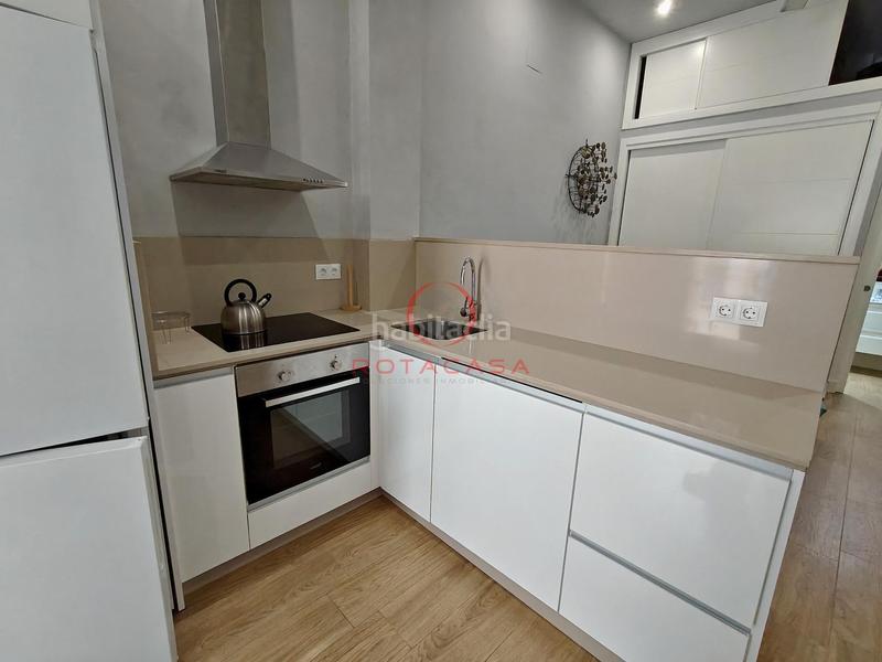 Foto 1b03af14-db0e-44b1-8086-ab253f09ac78. Apartamento  en Centro - La Costilla Rota