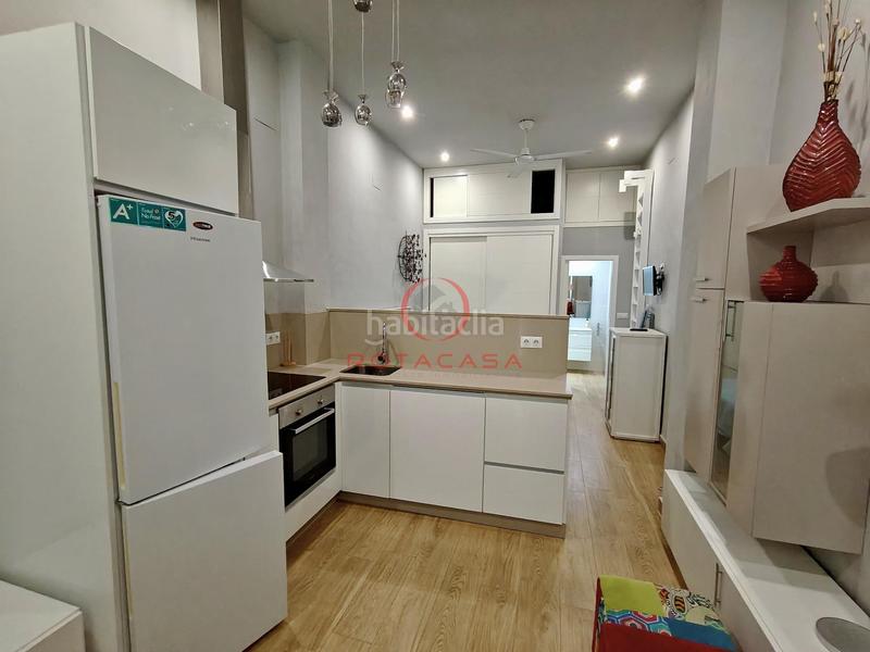 Foto 28de3b88-291f-40c8-9eac-853830b684bf. Apartamento  en Centro - La Costilla Rota