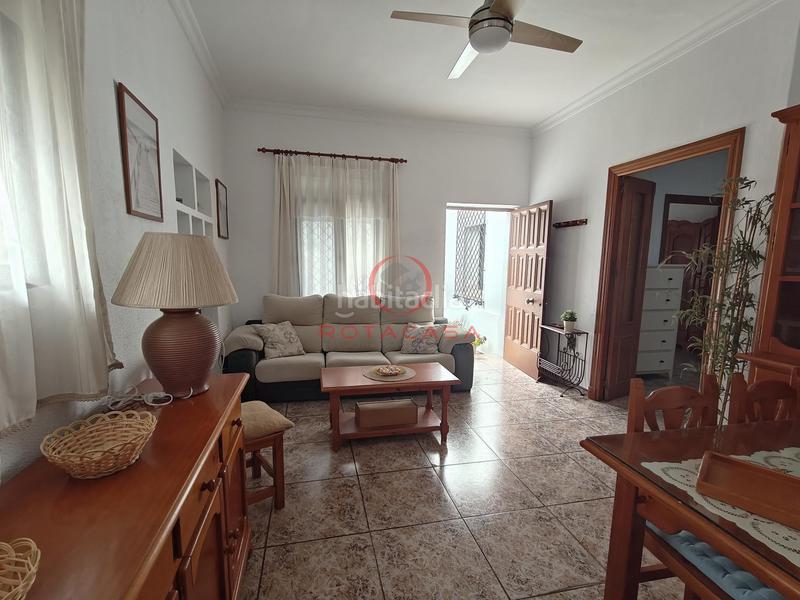 Foto e52b344d-46b2-4fbf-a3e1-0de193825bec. Maison dans Centro - La Costilla Rota