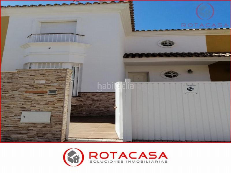 Foto b43ddd95-0547-4574-8480-9957f0f41128. Casa adosada casa en Aguadulce - Almadraba - Punta Candor Rota
