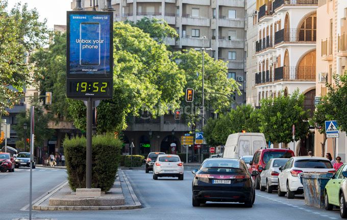 Foto 54b9b0aa-c334-474c-a1ce-844abf469b2e. Aparcament cotxe a Las Torres - Guadalupe Huelva