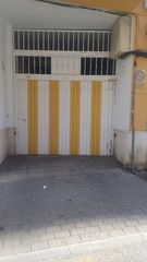 Parking coche  Calle santiago apóstol 27. Magnifica plaza de garaje en el molino de la vega