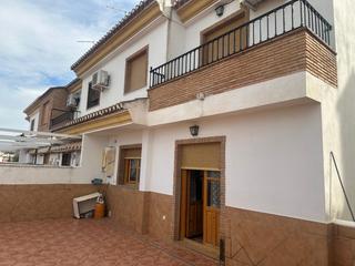 Casa a Cájar. Casa pareada en cajar