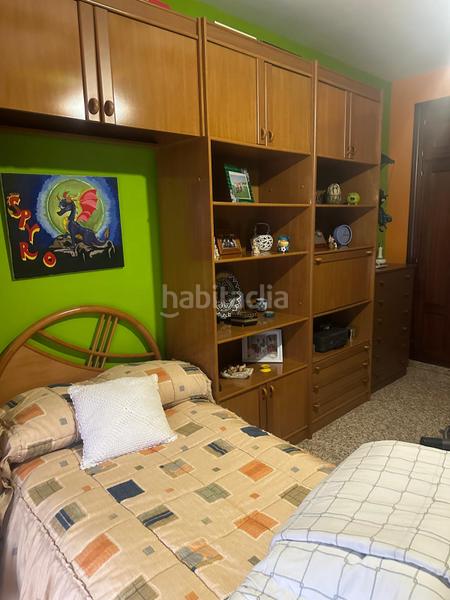 Foto 04585152-2d2d-4a6b-922c-d8949ac68813. Chalet casa en venta en Jun
