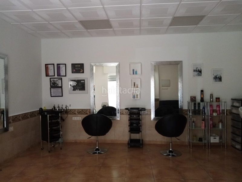 Foto d45bb1b3-3de1-45c1-be95-68332a05e027. Local comercial a Maracena