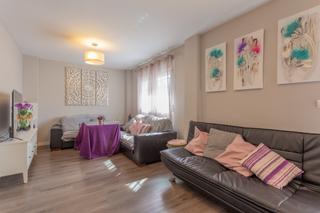 Casa adossada en Pulianas. Casa adosada en urb. la joya