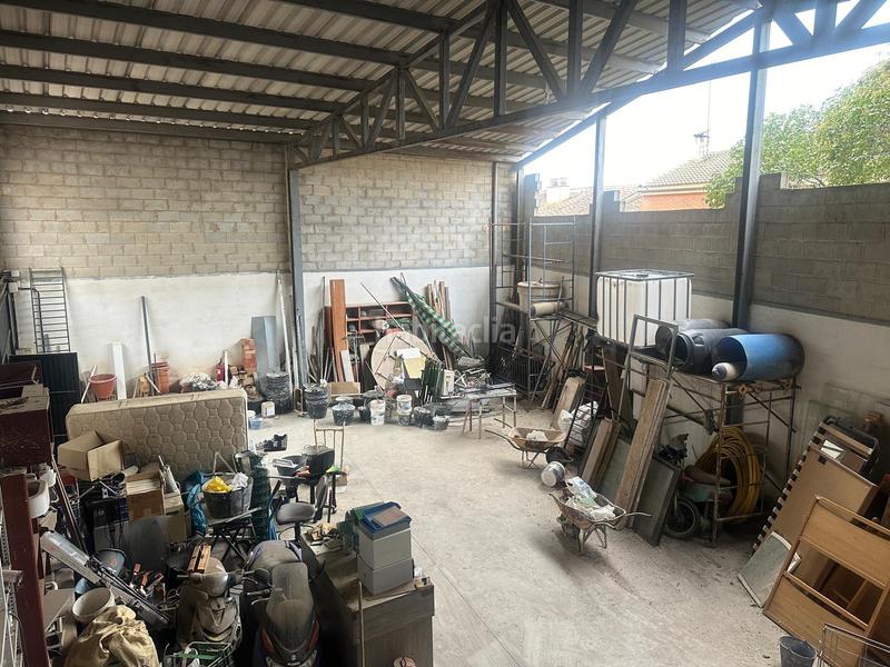 Foto 8ea1a00c-fe59-4e5b-bdd5-2b18b7cb03a9. Fabrikhalle in Peligros