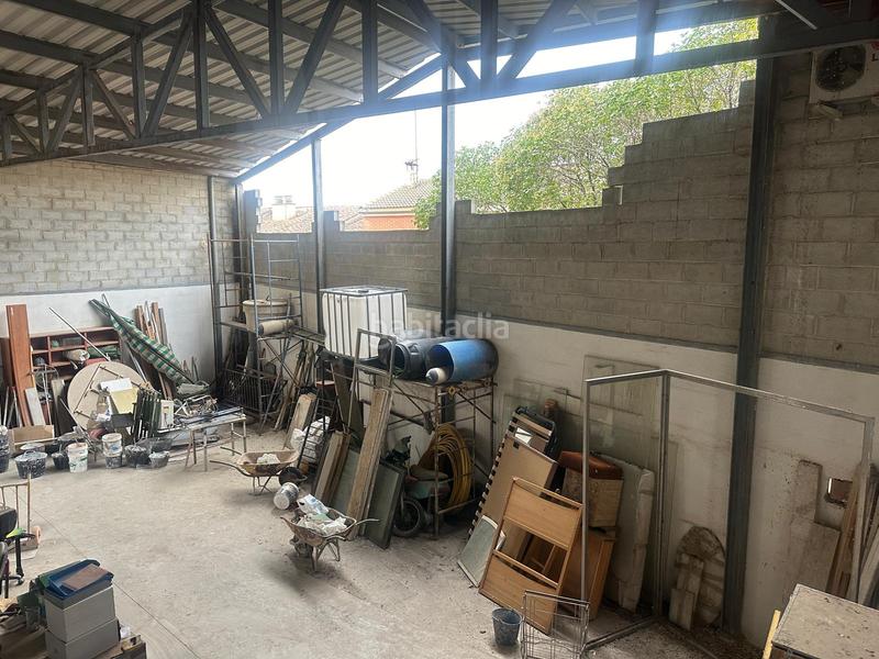 Foto b4ca8d93-acc3-4eed-8525-6a6d2d8de1d4. Fabrikhalle in Peligros