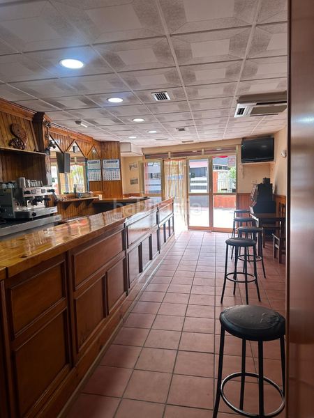 Foto 956fe39d-3dc9-4589-8150-a3e21e7b4c1a. Local comercial a Peligros