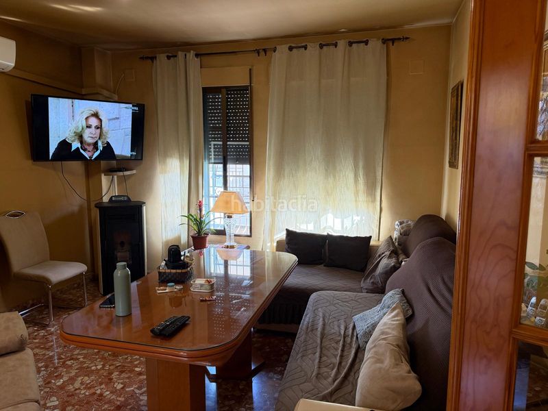 Foto 6aa0d2a3-6808-4e7c-839f-7da3f5101165. Casa adossada a Peligros