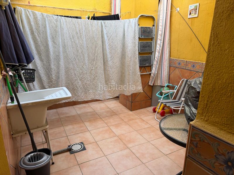 Foto ae390b63-eb32-4bf3-937c-7bbb8e411b92. Casa adossada a Peligros