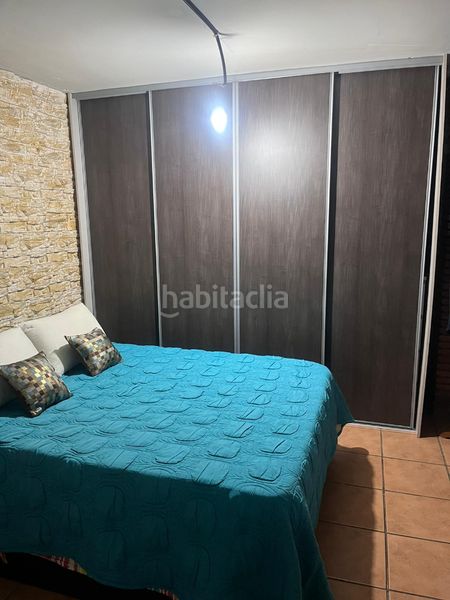 Foto cbd46bc2-73ab-4150-be94-b8067521fe27. Casa adossada a Peligros