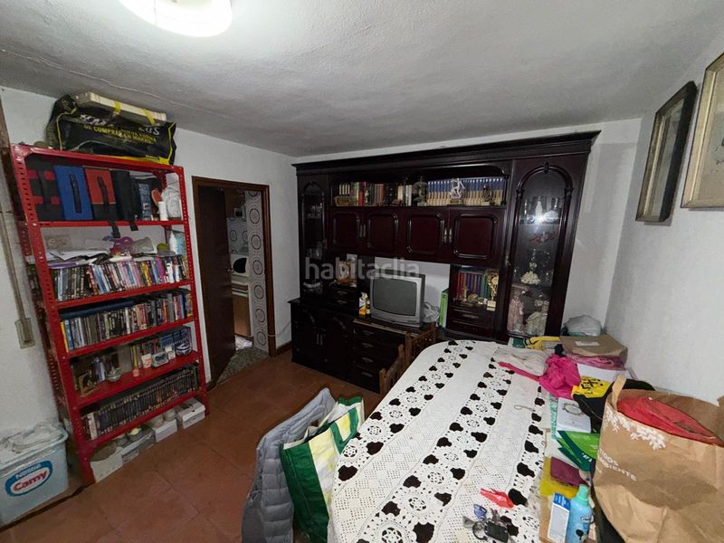 Foto 90bf3552-58a0-4f70-8d01-0fdd0c47d5a4. Casa adossada a Peligros