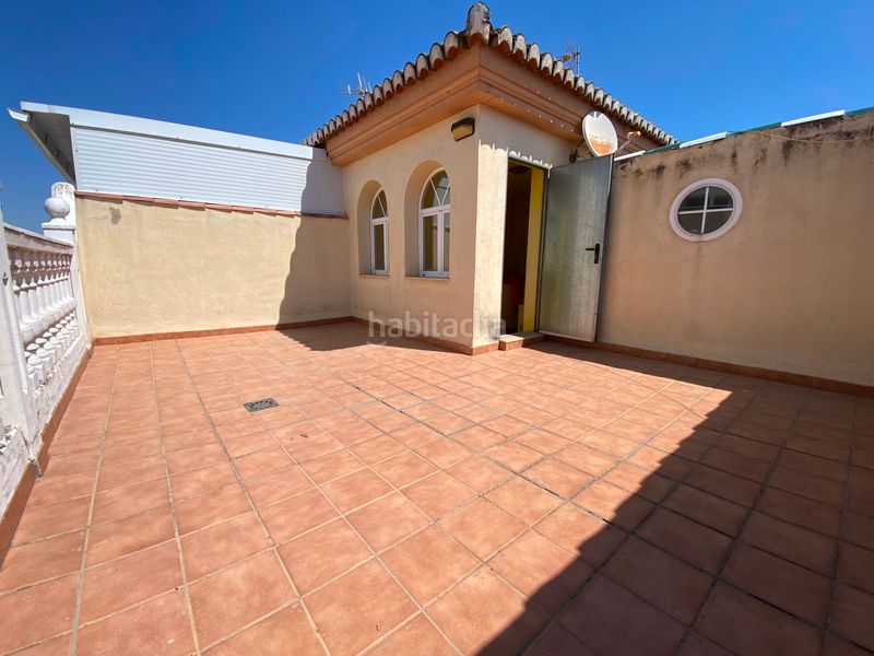 Foto a829c1da-2165-443c-8d6a-f3e0e7d27c03. Casa adossada amb xemeneia calefacció aparcament a Peligros
