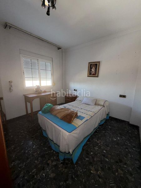 Foto 635faa68-abd9-4ab3-8580-f7724a72fe41. Casa adossada amb xemeneia aparcament a Peligros