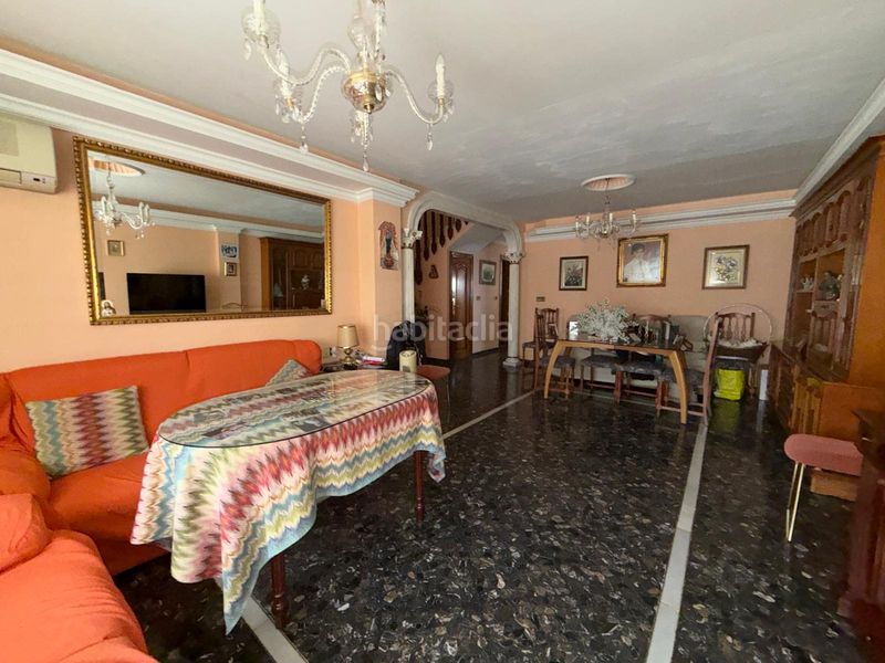 Foto 8d157e6d-4ebb-4658-a894-d66a6b871520. Casa adossada amb xemeneia aparcament a Peligros