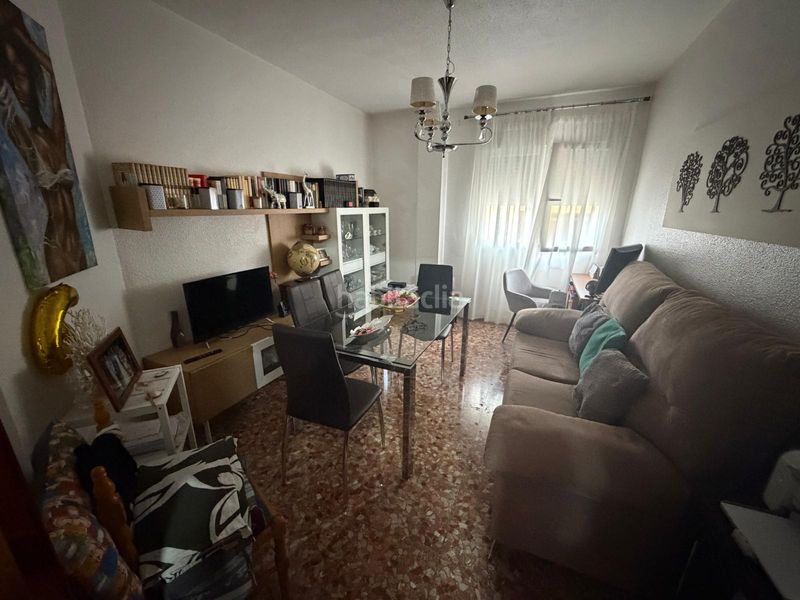 Foto 33304c3c-eabb-496b-9805-a57e7e885718. Casa adossada amb xemeneia aparcament a Peligros