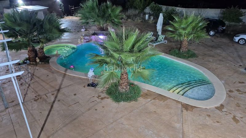 Foto ae764ffc-1e15-4c75-b127-f91eb3eb4c21. Finca rústica a Cogollos de la Vega