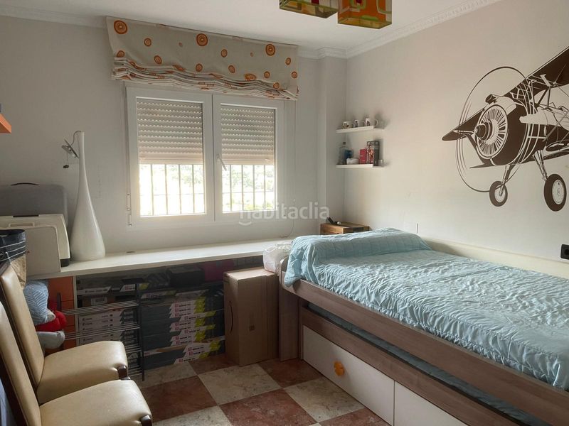 Foto 13d85880-8838-41e6-8f3e-4f0ff1219a99. Casa adossada amb aparcament a Alfacar