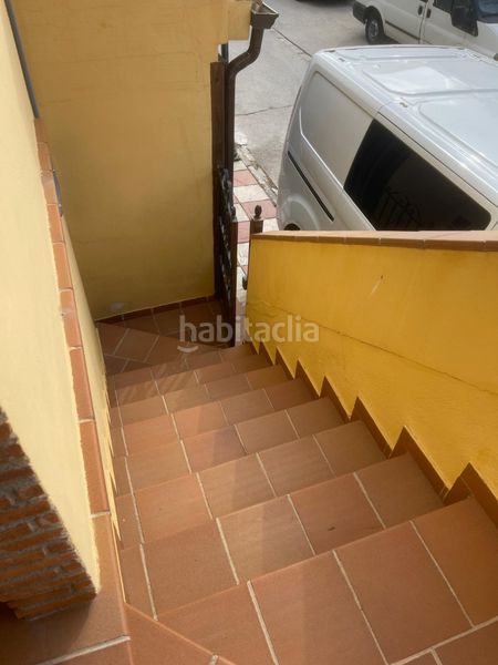 Foto 1c616a77-3e55-4b48-961a-11400bfec6b6. Casa adossada amb aparcament a Alfacar