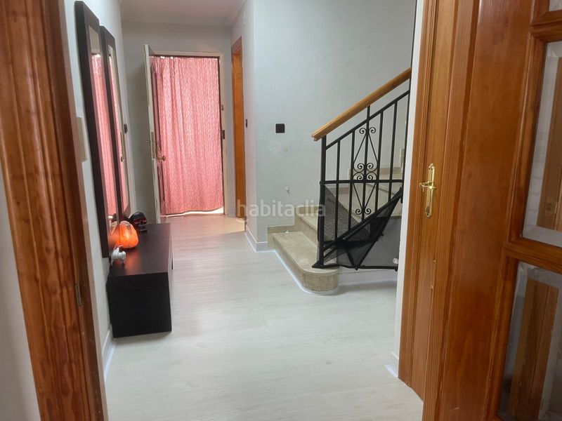 Foto e9298c28-cbb8-459c-b1ca-dff6d8177b0c. Casa adossada amb aparcament a Alfacar