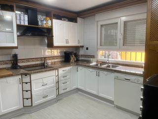 Casa adossada a Alfacar. Casa en venta en alfacar