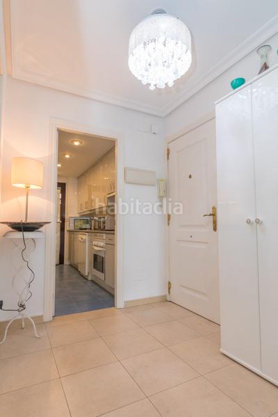 Foto 9a447c22-ee16-4707-972d-8ddc0611f9f7. Appartement mit parking pool in Nueva Andalucía centro Marbella