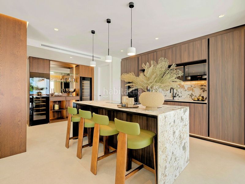 Foto cbbcb890-2cbd-42c0-825d-db74c341d386. Apartament amb aparcament piscina a Río Real Marbella