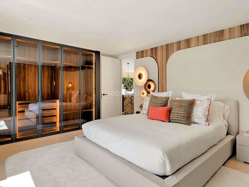 Foto deab2aad-a22e-4165-813b-45914f1bf9f4. Apartament amb aparcament piscina a Río Real Marbella