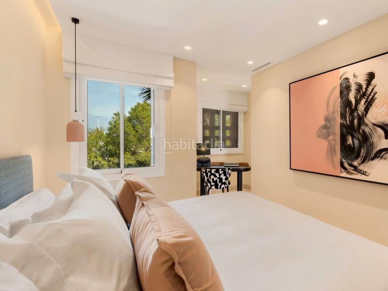 Foto cbf492f8-9d4d-4a13-88f4-2098c33eac85. Appartement mit parking pool in Zona de Punta Plata Estepona