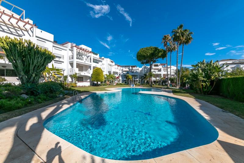 Foto 1b3a1a23-cd58-499d-afe5-73de630d1834. Miete appartement mit parking pool in Villacana - Costalita - Saladillo Estepona