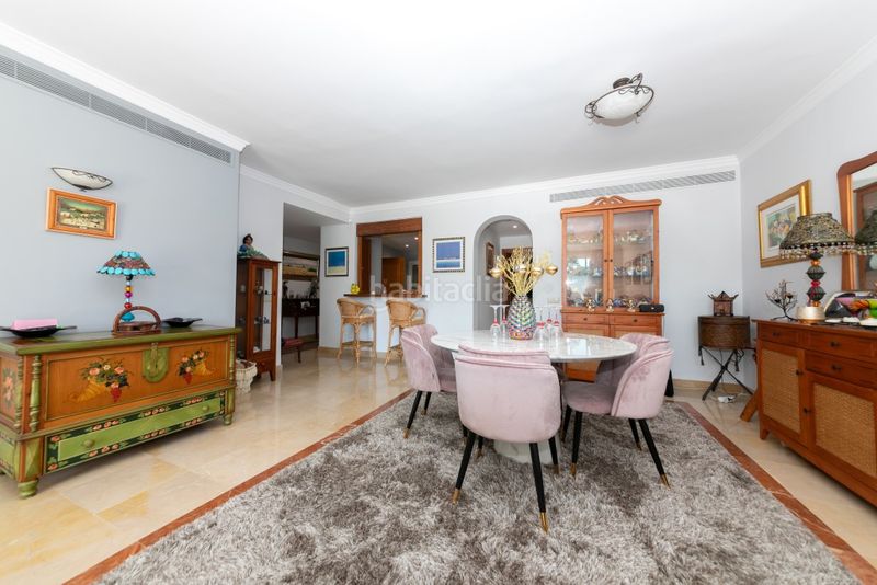 Foto 4bb3dea7-08ab-43c9-8c68-cf86dc3d17a7. Apartament amb aparcament piscina a La Quinta Benahavís
