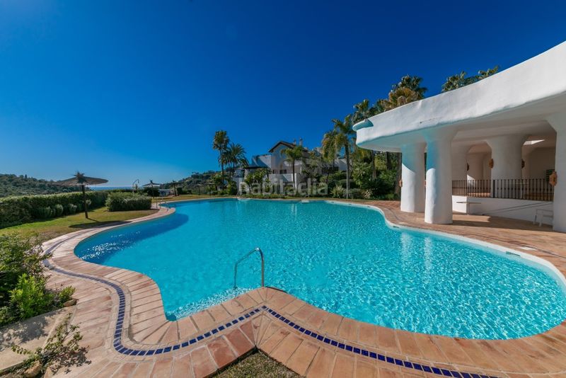 Foto 7f253f13-5dd5-4a8b-af73-e1d48f17e528. Apartament amb aparcament piscina a La Quinta Benahavís
