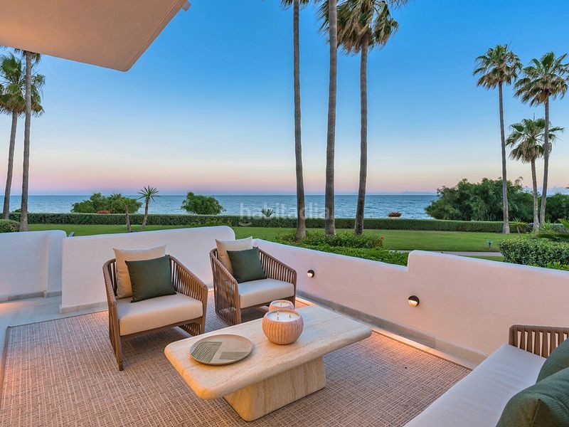 Foto 65dc86ee-6603-4399-bb7a-f4f91449b9e1. Apartament amb aparcament piscina a Zona de Punta Plata Estepona