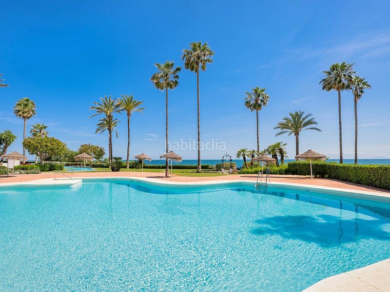 Foto 848efd0b-e266-4ffe-9d5d-b41ff45bba6a. Apartament amb aparcament piscina a Zona de Punta Plata Estepona