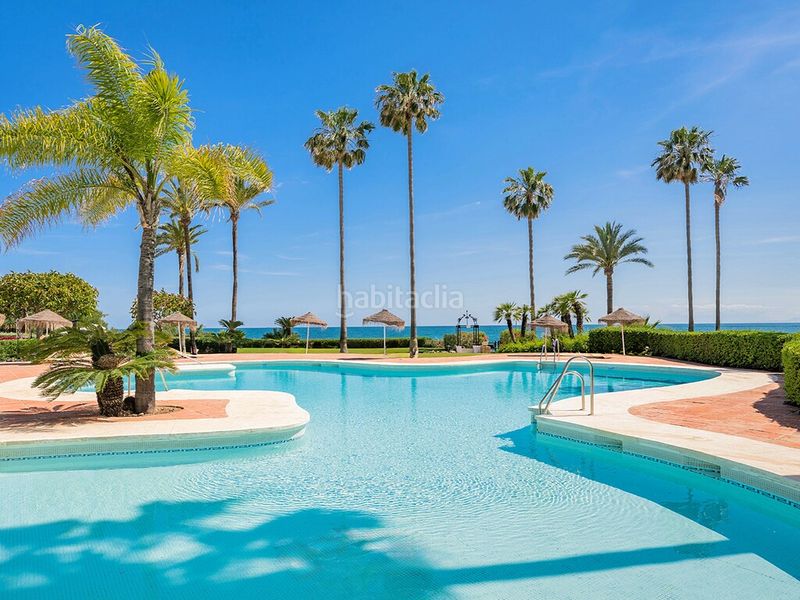 Foto 912d7ac0-7fa8-42b1-a01e-6f4f3b368fc0. Apartament amb aparcament piscina a Zona de Punta Plata Estepona