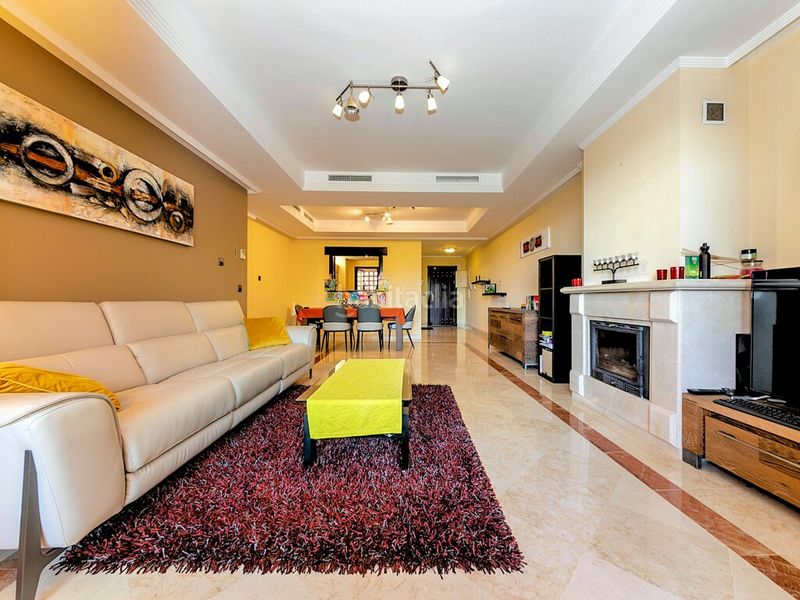 Foto 4e0df86b-eba8-4ac5-b088-537511b234f5. Apartament amb aparcament piscina a La Mairena Ojén