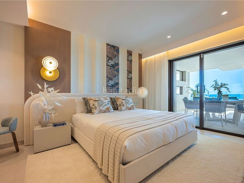 Foto 56b7f1ec-3c4c-4388-bae0-14aa0a113d33. Apartament amb aparcament piscina a El Velerín Estepona