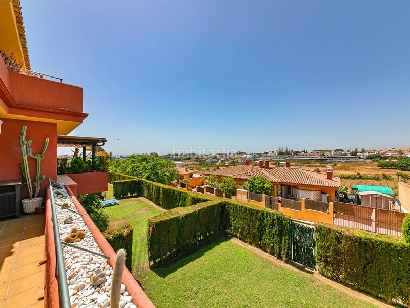 Foto 81f65318-474c-4252-9476-2f423ecb58cc. Apartament amb aparcament piscina a Bel - Air Estepona