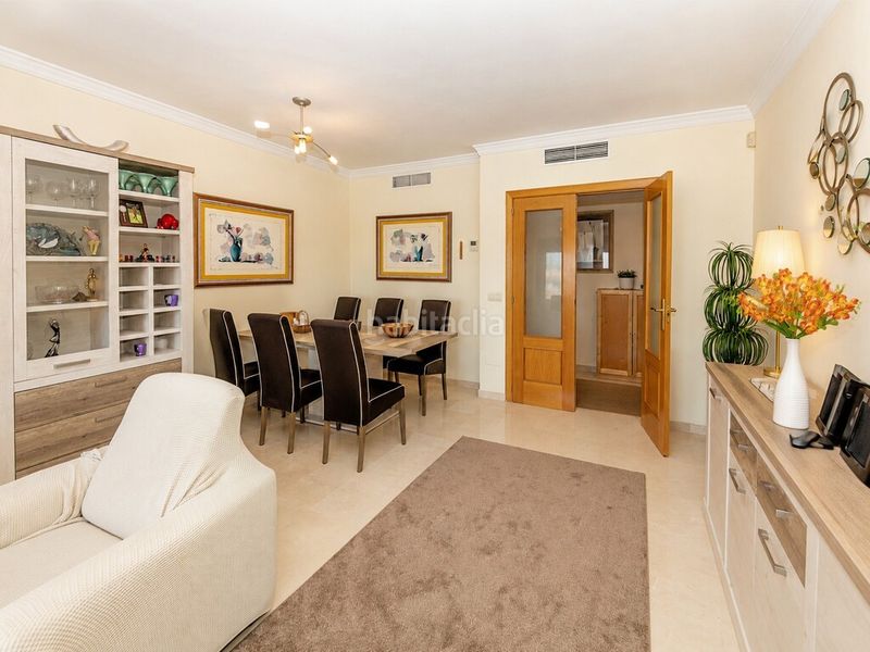 Foto d81b46b6-7b12-402c-a171-b7994430e36b. Apartament amb aparcament piscina a Bel - Air Estepona