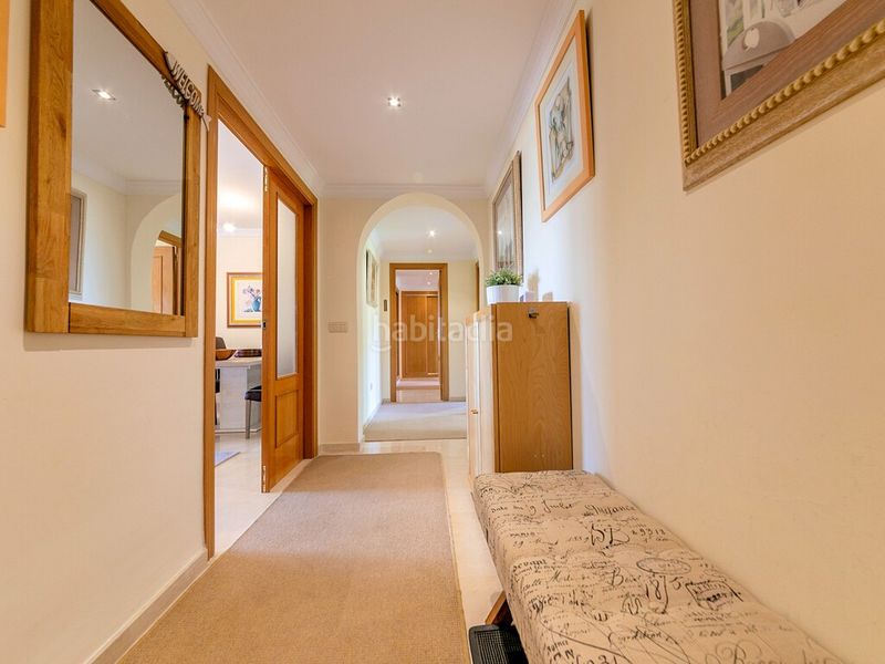 Foto f7010ebc-5d3c-4490-8e38-3d73b37650a7. Apartament amb aparcament piscina a Bel - Air Estepona