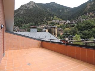 Alquiler Ático en Camí tosquers 93. Impresionante ático en alquiler en erts (arinsal) – espacio, luz