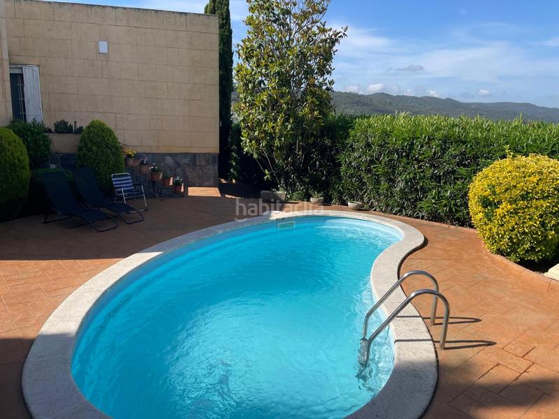 Foto bde9450e-80db-469a-9657-57cc4c6fcafb. Chalet unifamiliar con piscina en Vilalba Sasserra