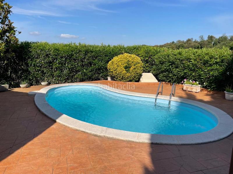 Foto f55d05a0-146f-428b-9eaa-ebf85e2e869c. Chalet unifamiliar con piscina en Vilalba Sasserra