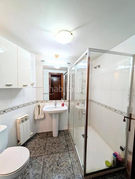 Foto c0f13090-df98-4ec6-901e-d868565ae58f. Dachwohnung mit heizung in Can Mariner Santa Coloma de Gramenet