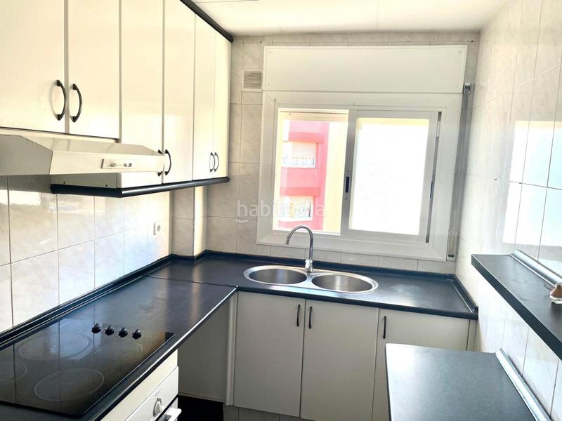 Foto 2988a8ef-4c2e-40d6-b0e3-3109c14d48cd. Flat with heating in Cerdanyola Sud Mataró