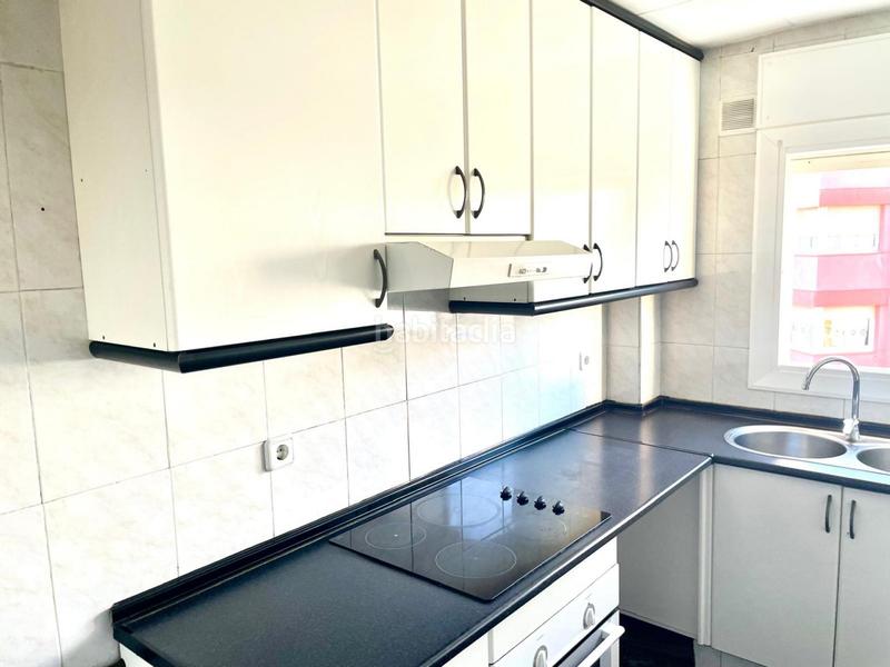 Foto f8e265b7-7f3d-4a5f-9874-a5fca884bb3a. Flat with heating in Cerdanyola Sud Mataró